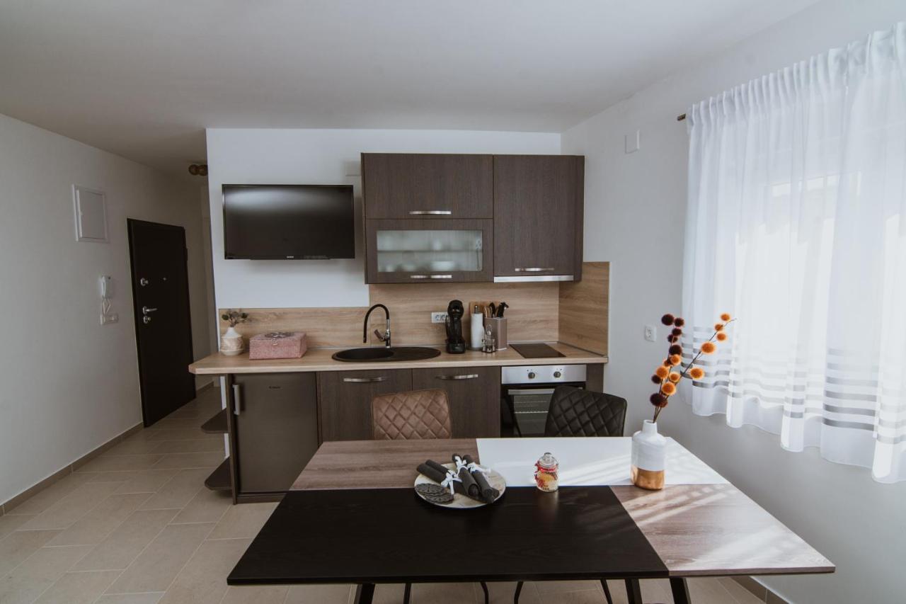 Piip-ni-more Apartment